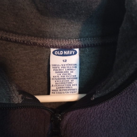 Sweatshirt - Picture 2 of 2